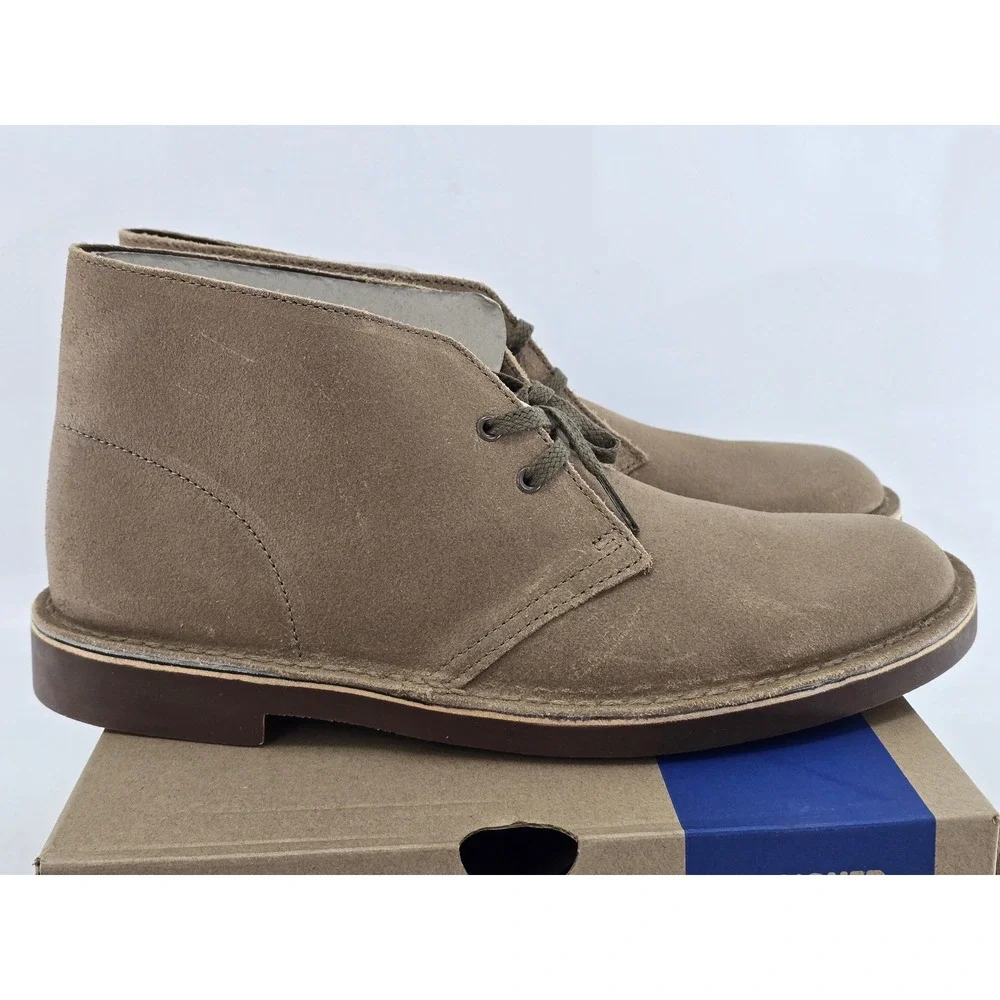 Clarks Bushacre 2 Chukka Boots Mens 9W Taupe Distressed Leather - New